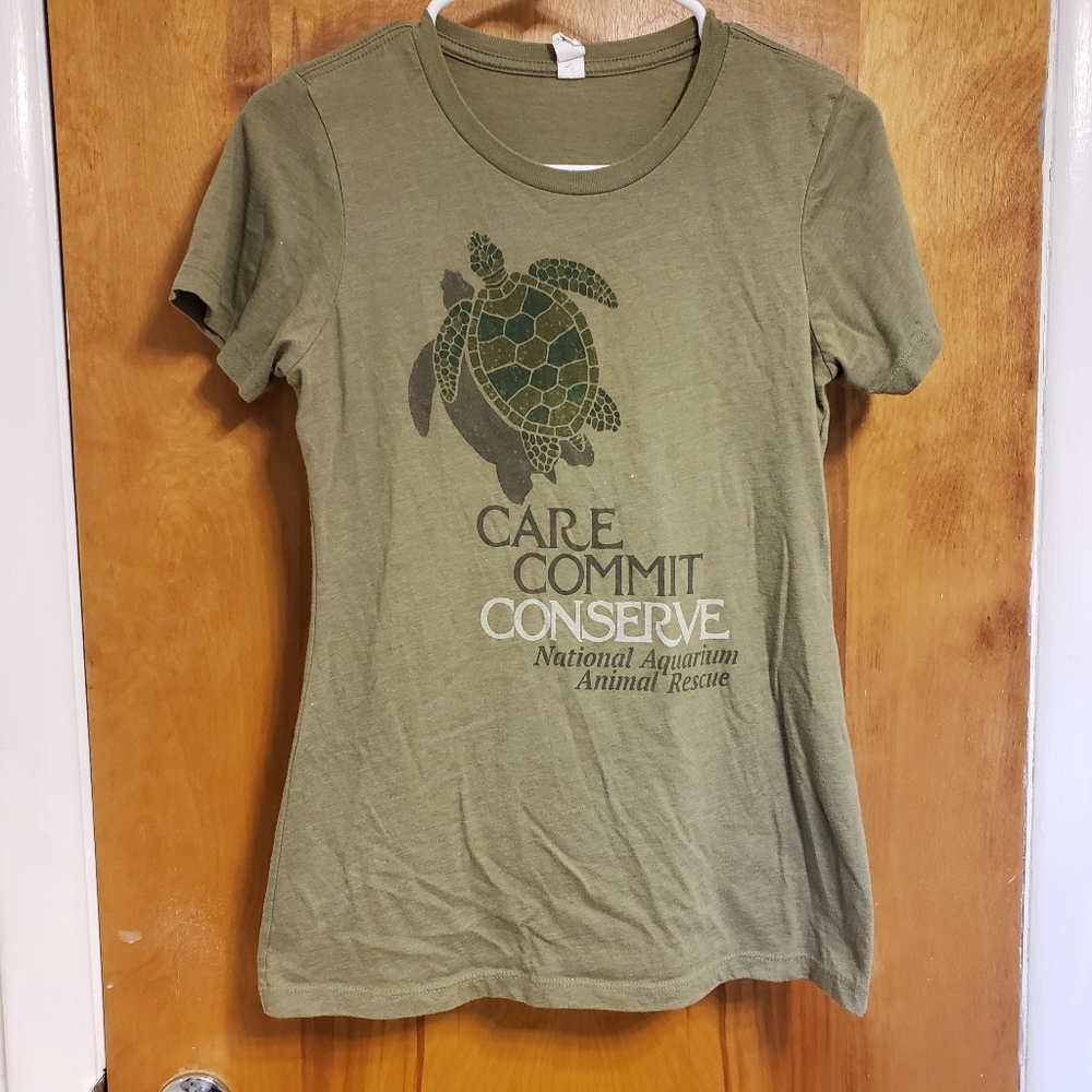 Next Level Green National Aquarium Turtle T-Shirt